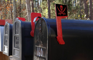 mailbox-with-pirate-symbol